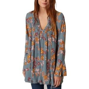 FREE PEOPLE Floral Print Pebble Crepe Tie Neck Boho Blouse Size XS